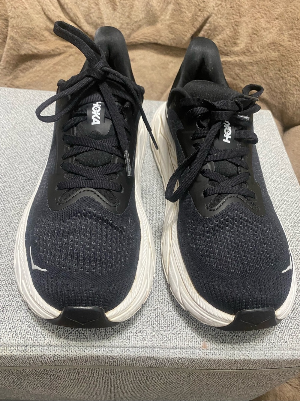 HOKA ARAHI 7 Black Running Shoes size 8.5B
